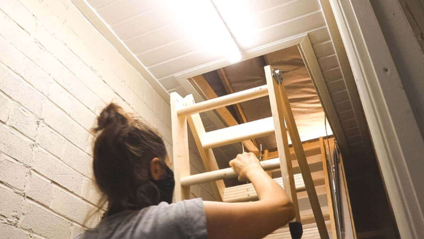 Why Wooden Loft Ladders Are a Popular Choice for Homeowners Seeking Timeless Elegance and Practicality