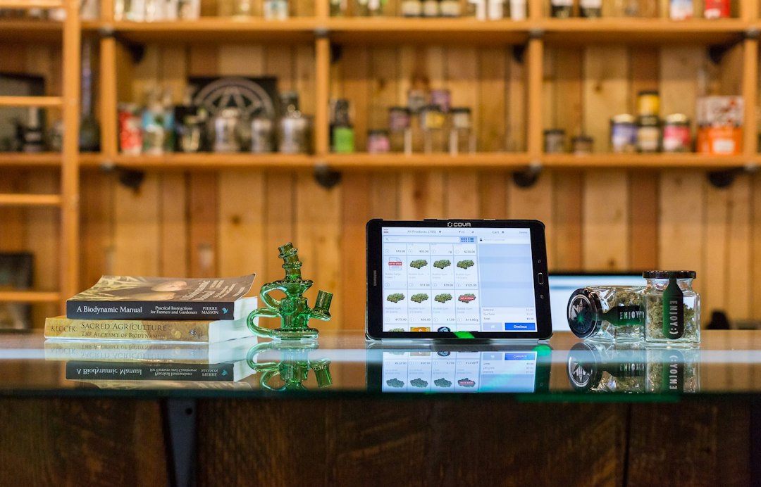 How Local Cannabis Searches Are Changing the Way Consumers Shop Online